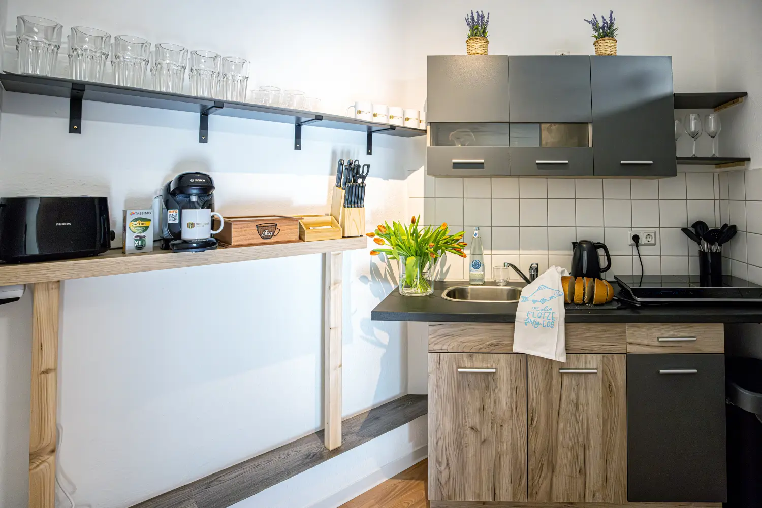 Krafft-Holiday Vermietung Ferienwohnung Rostock Küche