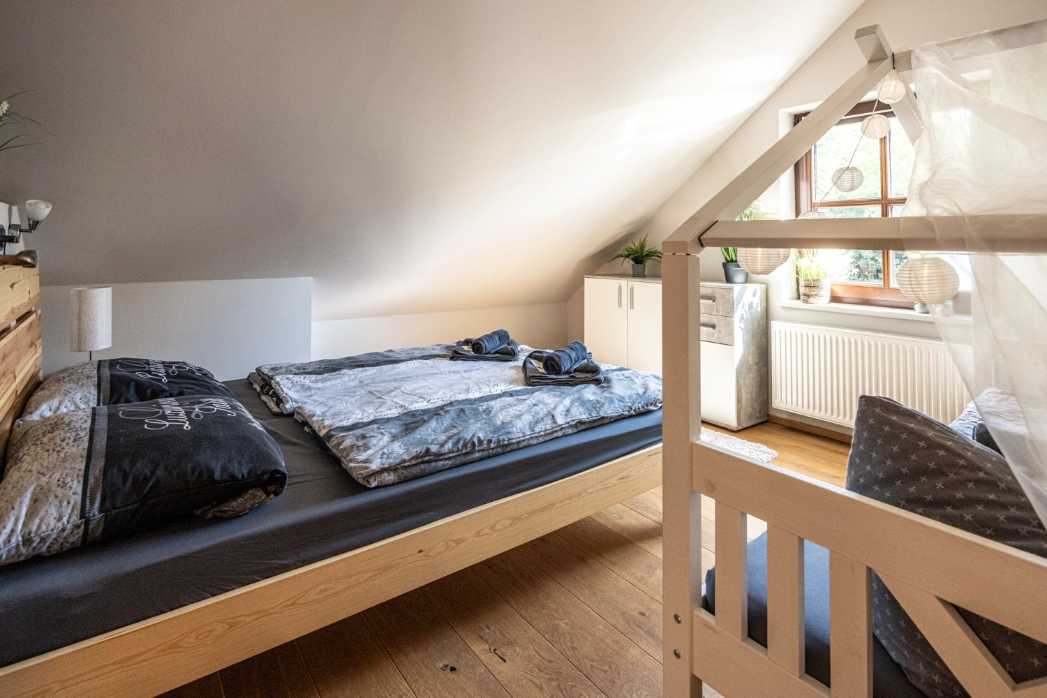 Ferienhaus mit Sauna in Krakow am See, Krafft-Holiday Vermietung Ferienwohnung Rostock Schlafzimmer