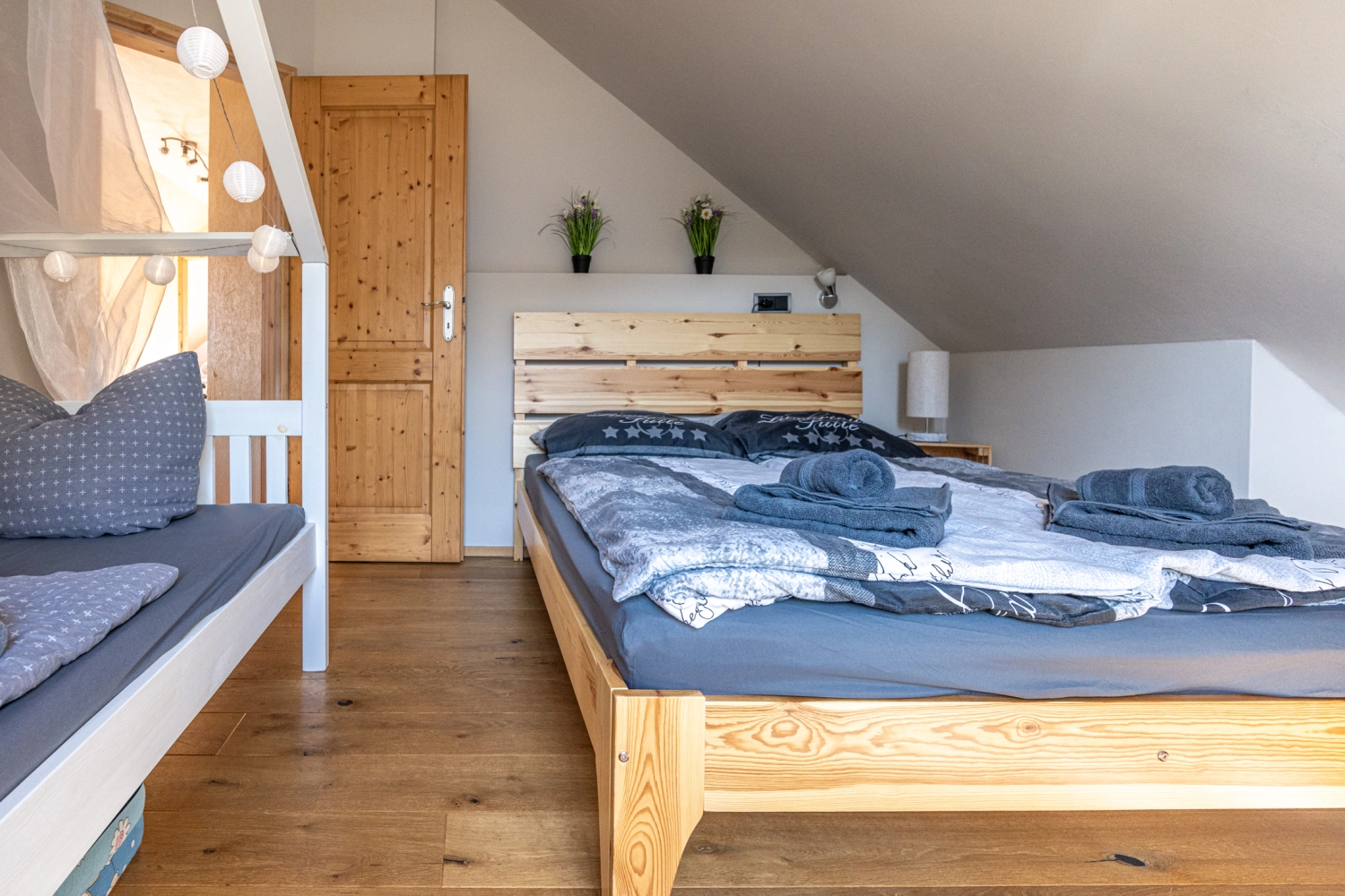 Ferienhaus mit Sauna in Krakow am See, ferienhaus wiesenblick, ferienwohnung rostock, krakow am see immobilien,  wochenendhaus rostock. Ferienhaus Rostock, Ferienhaus Krakow am See, Ferienunterkunft Krakow am See , Ferienunterkunft Rostock , Urlaub in Krakow am See , Urlaub in Rostock